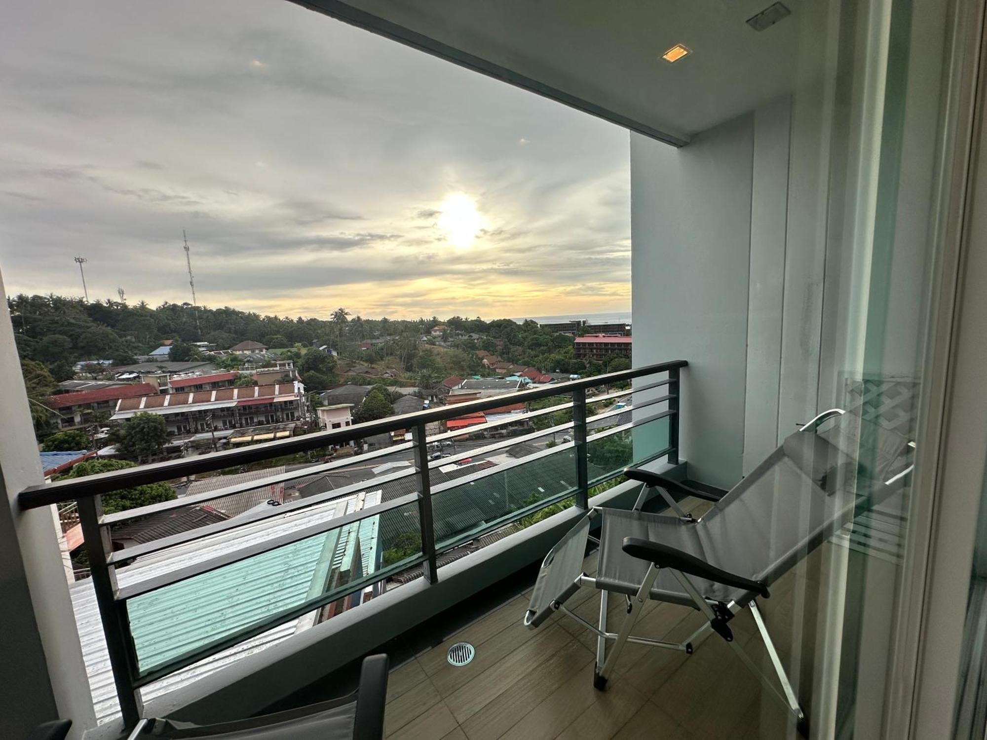 Phuket Condominium Karon Beach Екстериор снимка